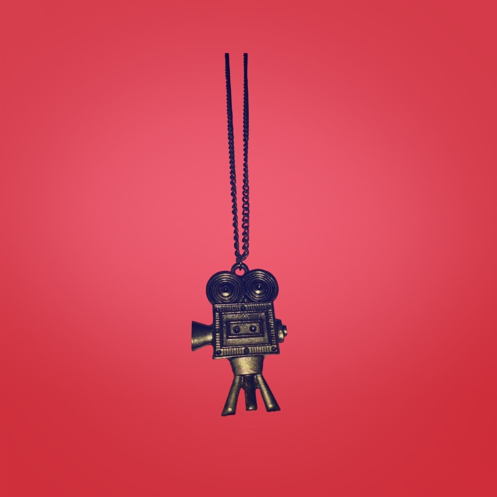 Vintage Style Camera Necklace